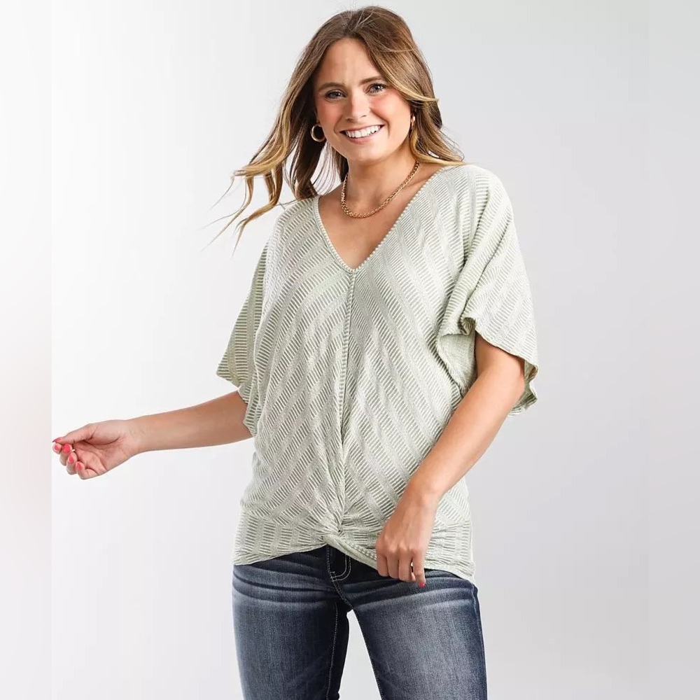 Buckle | Day Trip Textured Front Knot Top